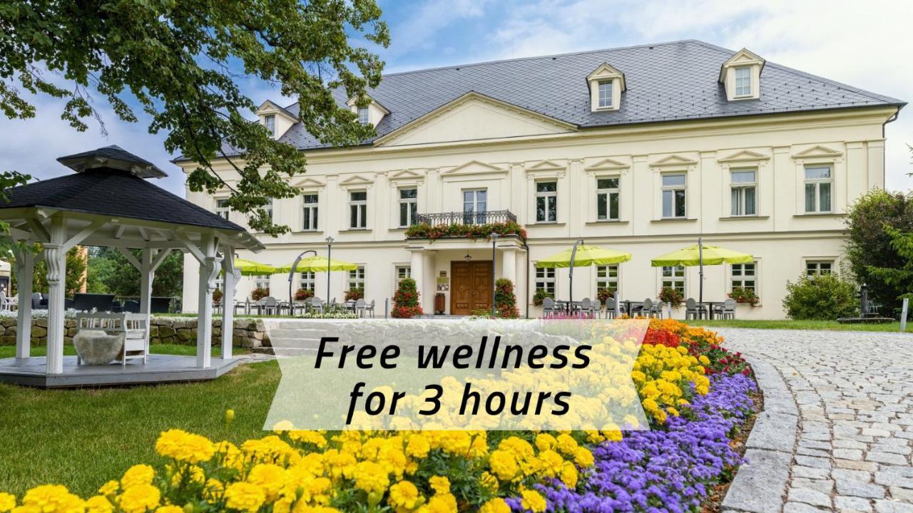Zamecek Petrovice Hotell Petrovice u Karviné Eksteriør bilde